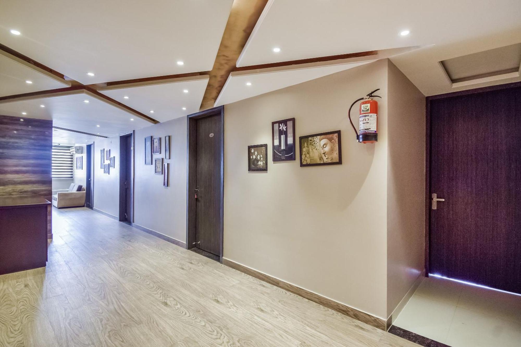 Super Hotel O The Moody Moon Hotel Jaipur Extérieur photo