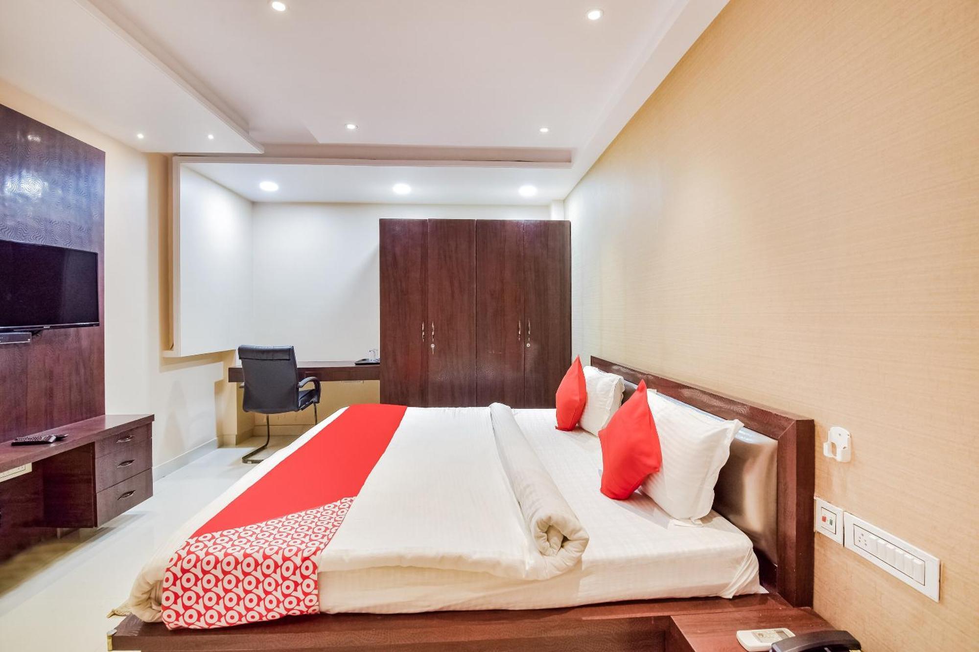 Super Hotel O The Moody Moon Hotel Jaipur Extérieur photo